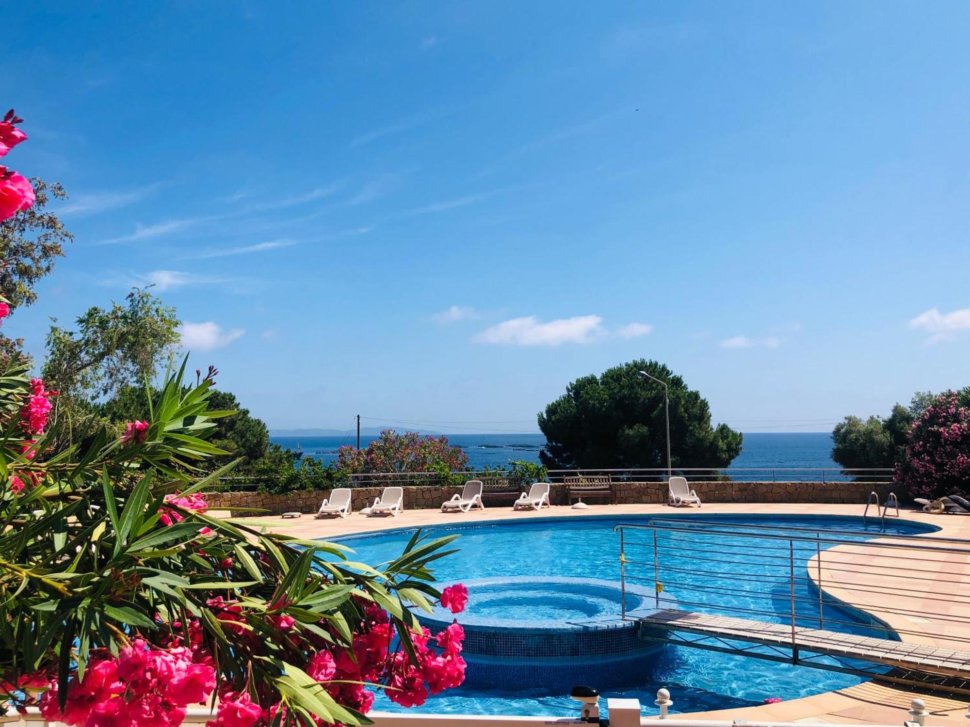 Superbe T2 Vue Mer - Piscine & Plage A 100M Ajaccio  Kültér fotó